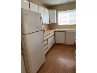 Photo #2: 21468804 Listing