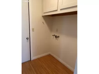 Photo #4: 21468804 Listing