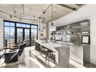 Photo #3: 21468824 Listing