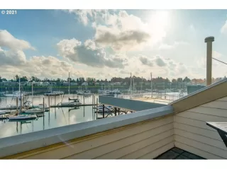 Photo #1: 21468833 Listing