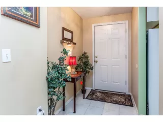 Photo #2: 21469212 Listing