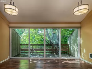 Photo #6: 21470596 Listing 