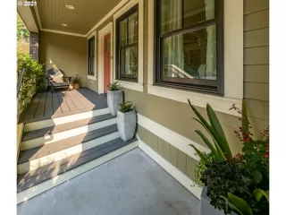 Photo #2: 21470663 Listing