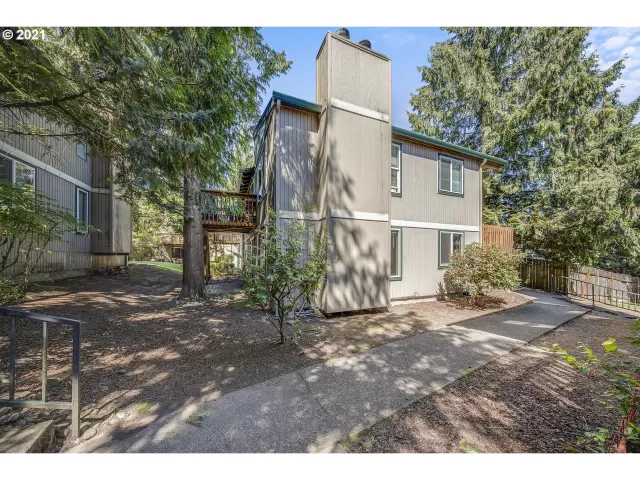 MLS: 21470996 Condo For Sale