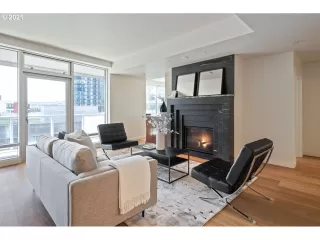 Photo #5: 21471489 Listing 