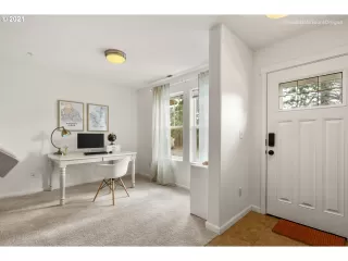 Photo #2: 21471593 Listing 