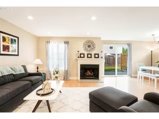 Photo #2: 21471802 Listing