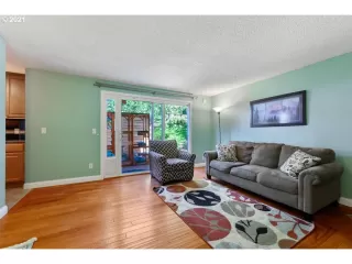 Photo #2: 21472057 Listing