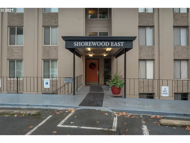 MLS: 21472086 Condo For Sale