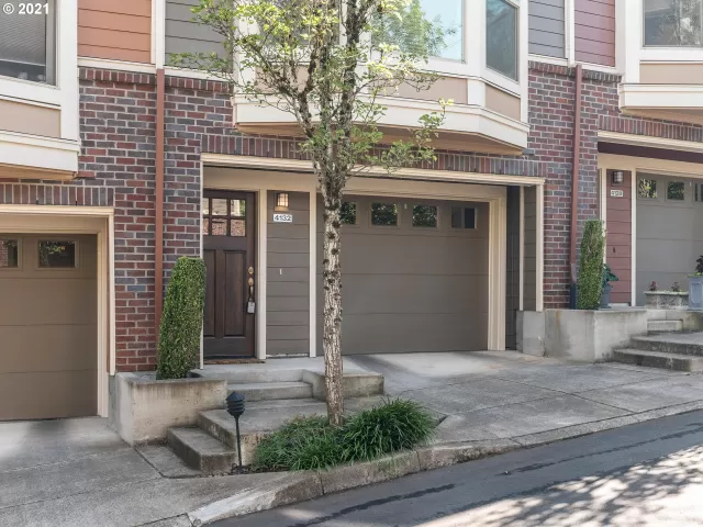 MLS: 21472208 Condo For Sale