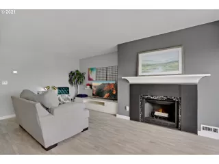 Photo #5: 21473426 Listing 