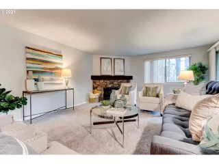 Photo #6: 21473483 Listing