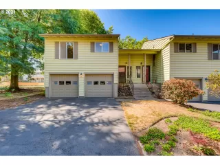 Photo #1: 21473643 Listing