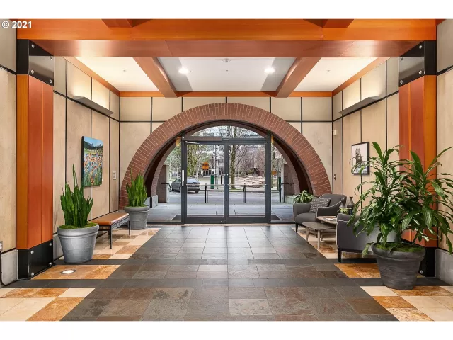 MLS: 21475728 Condo For Sale