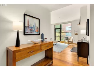 Photo #1: 21475728 Listing