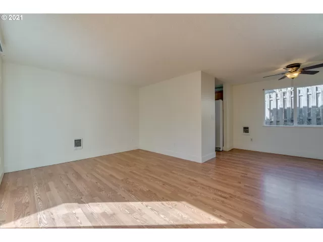 MLS: 21475967 Condo For Sale