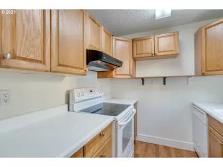 Photo #4: 21475967 Listing 