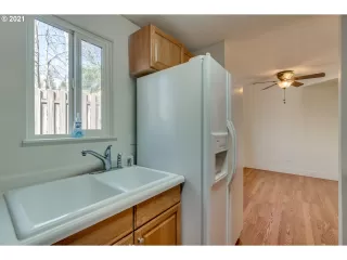 Photo #6: 21475967 Listing 