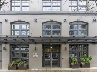 Photo #1: 21478219 Listing 