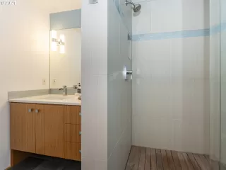 Photo #4: 21478219 Listing 