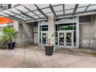 Photo #1: 21478244 Listing