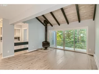 Photo #1: 21478491 Listing