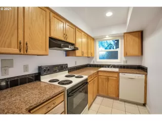 Photo #3: 21478742 Listing 