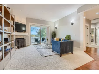 Photo #3: 21480196 Listing