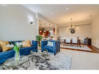 Photo #4: 21480196 Listing