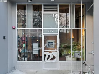 Photo #1: 21481128 Listing