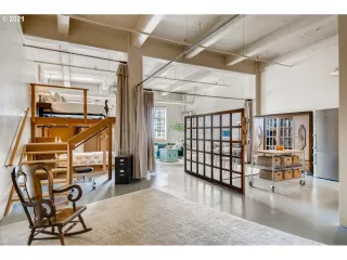 Photo #5: 21481716 Listing 