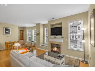 Photo #1: 21483377 Listing