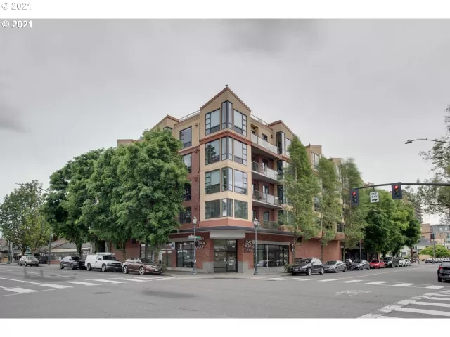 MLS: 21483562 Condo For Sale