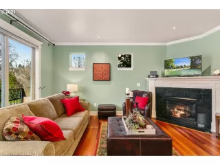 Photo #6: 21483934 Listing