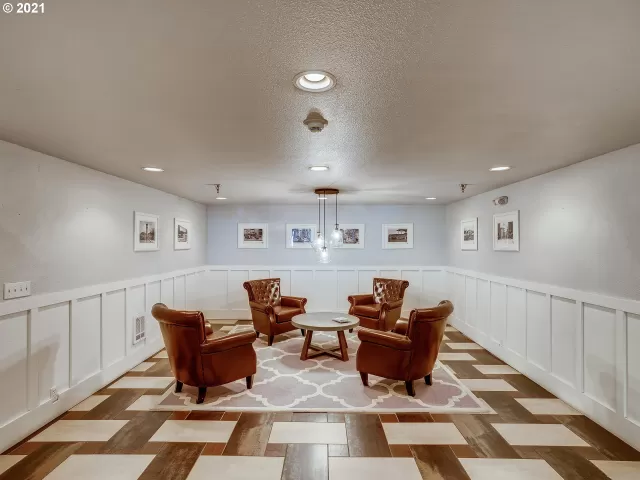 MLS: 21484348 Condo For Sale