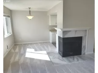 Photo #2: 21485354 Listing 