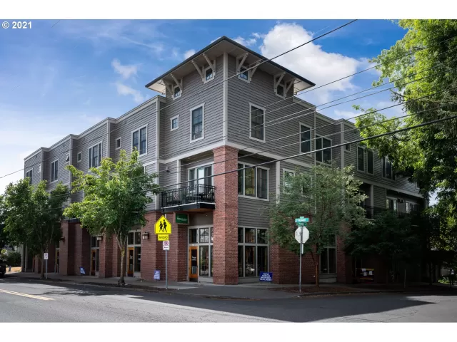 MLS: 21485723 Condo For Sale