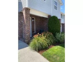 Photo #1: 21486003 Listing