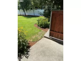 Photo #2: 21486003 Listing