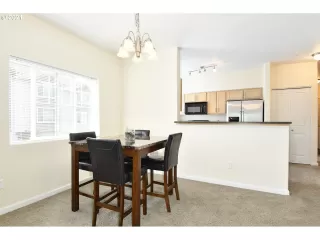 Photo #1: 21488409 Listing