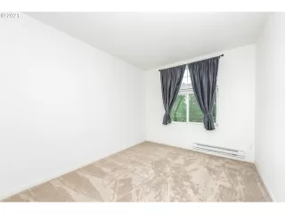 Photo #1: 21489155 Listing