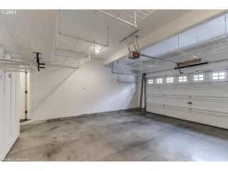 Photo #2: 21489567 Listing