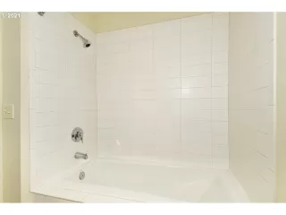 Photo #2: 21489935 Listing 