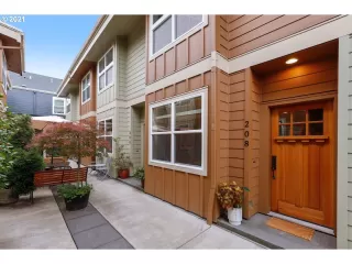 Photo #1: 21490359 Listing 