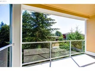 Photo #6: 21490631 Listing 