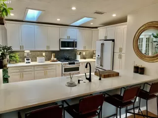 Photo #4: 21491191 Listing 