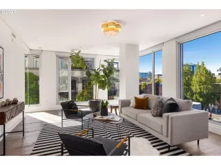 Photo #2: 21492916 Listing