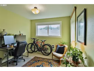 Photo #5: 21493305 Listing