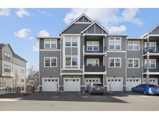 MLS: 21493311 Condo For Sale