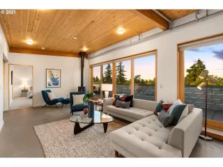 Photo #2: 21493723 Listing 